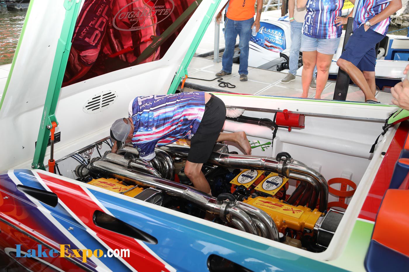 Shootout Boats In The Pits-94.jpg